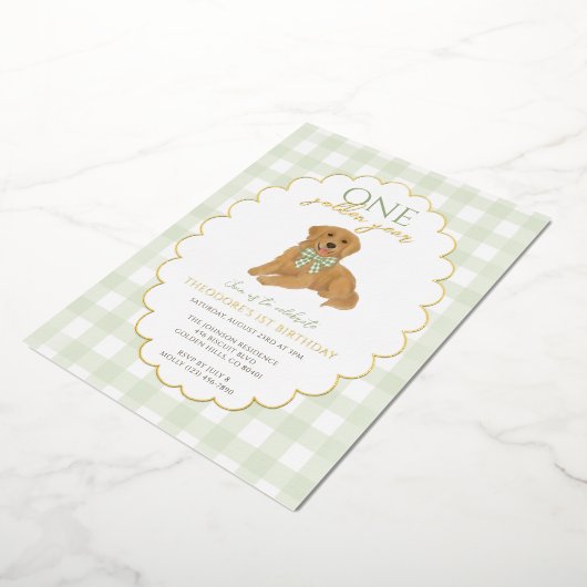 Green Golden Retriever Dog Pawty 1e verjaardag Folie Uitnodiging (Gedraaid)