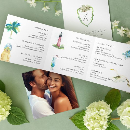Green Hydrangea Wedding Day Schedule  Drieluik Aankondiging