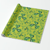 Green Irish Clover Pattern Cadeaupapier (Uitgerold)