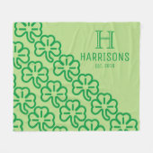 Green Irish Shamrock Personalized Family Name Fleece Deken (Voorkant (Horizontaal))