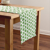 Green Irish Shamrocks Pattern Korte Tafelloper (Voorbeeld)