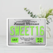 Green License Plate Sweet 16 Parties Invitations (Debout devant)