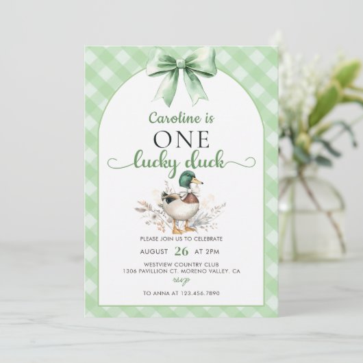 Green One Lucky Duck 1st Verjaardag Uitnodiging (Staand voorkant)