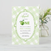 Green Our Little Apple First Birthday Invitation (Debout devant)