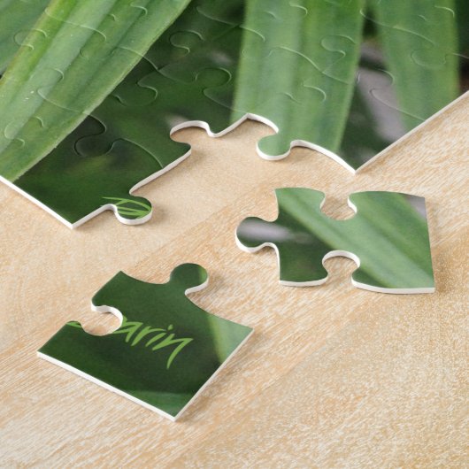 Green Pointed-Leaf Plant Puzzle door Darin Jones Legpuzzel (Zijkant)