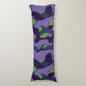 Green Purple and Blue Camo abstract Lichaamskussen (Voorkant Verticaal)
