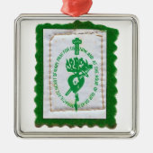 Green Scapular Ornament (Voorkant)