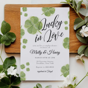 Green Shamrock Lucky in Love Couples Vrijgezellenf Kaart