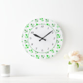 Green Shamrocks Black Numbers Wall Clock Grote Klok (Huis)