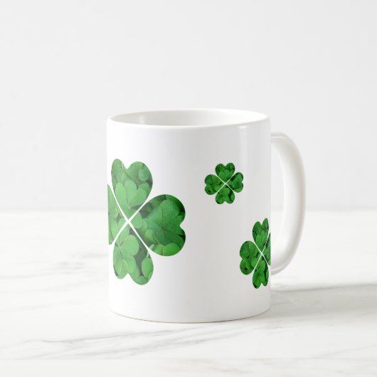 Green Shamrocks Irish St. Patrick's Day Coffee Mok (Voorkant rechts)