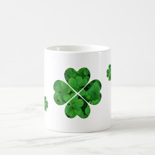 Green Shamrocks Irish St. Patrick's Day Coffee Mok (Center)