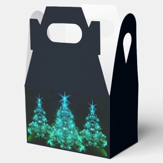 Green Shine of Stars on Christmas Tree Dark  Bedankdoosjes (Geopend)