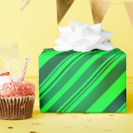 Green St Patrick's Day Ierse feestdag Neon Gradien Cadeaupapier