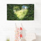 Green Topiary Heart Spandoek (Insitu)