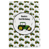 Green Tractor Birthday Gift Bag Medium Cadeauzakje (Voorkant)