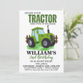 Green Tractor Invitation de fête d'anniversaire (Debout devant)