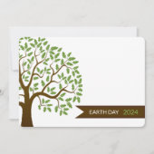 Green Tree en Cream Earth Day Invitation Kaart (Voorkant)