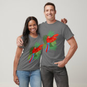 Green Winged Macaw T-shirt (Unisex)