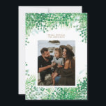 Green Winter Berries Noël Carte photo de vacances<br><div class="desc">Blanc Vert hiver Aquarelle Berries Joyeux Carte photo de Noël. Un beau design carte photo avec des baies d'aquarelle dessinées à la main et des pins créant un cadre pour une carte de noël élégante avec votre photo sur le devant, et un fond à motifs. Vous pouvez également remplacer le...</div>