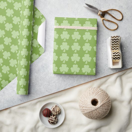 Greenery Shamrock Clover Polka stipt Patrick's Day Cadeaupapier (Crafts)