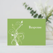 Greenery, White Floral Wedding RSVP Kaart (Staand voorkant)