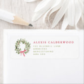 Greenery Wreath & Red Bow Holiday Return Address Etiket (Insitu)