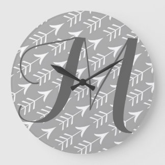 Grey and White Arrows with Monogram Grote Klok