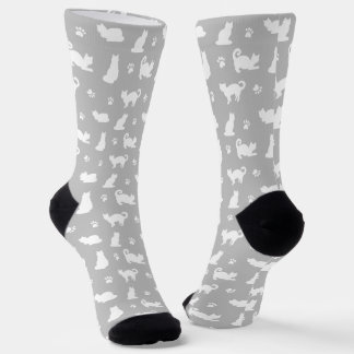 Grey Cats and Paw Prints Pattern Sokken