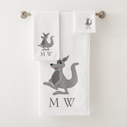 Grey Kangaroo Design Monogrammed Bad Handdoek (Insitu)