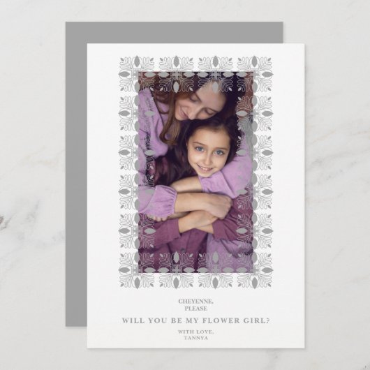 Grey Lace Effect Chic Frame Flower Girl Bridesmaid (Voorkant / Achterkant)