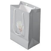 Grey Shell White Pearl Bridal Shower Medium Cadeauzakje (Voorkant Gekanteld)