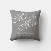 Grey White Linen M. et Mme la Mariage Coussin (Recto)