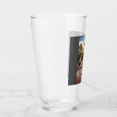 Greyhounds playing basketball glas (Rechts)