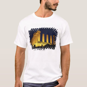 Griekse tempel bij nacht met geelzen en sinaasappe t-shirt