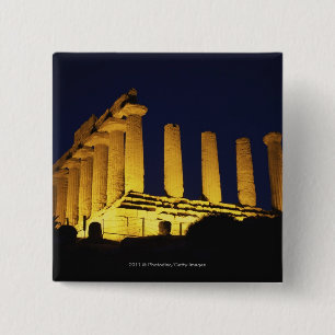 Griekse tempel bij nacht met geelzen en sinaasappe vierkante button 5,1 cm
