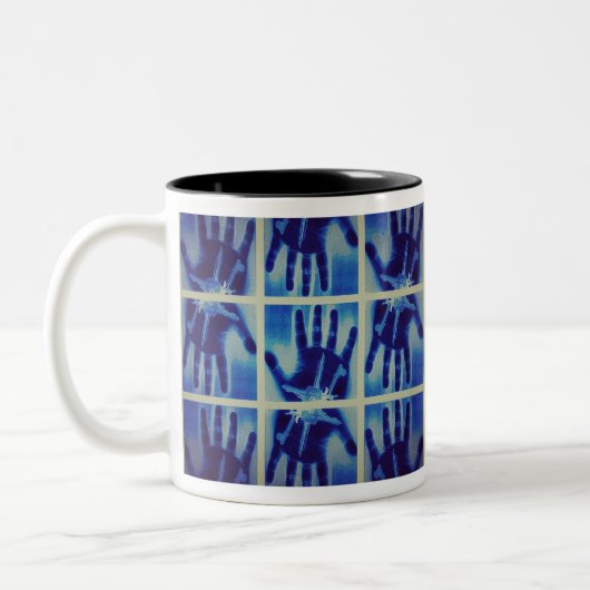 griezelig blauw tweekleurige koffiemok (Links)