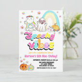 Griezelige Vibes Groovy Geest Halloween Verjaardag Kaart (Staand voorkant)