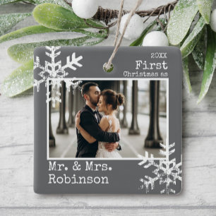 Grijs Foto Eerste Kerstmis als Mijnheer en Mevrouw Keramisch Ornament