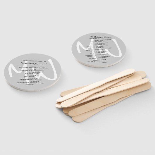 Grijs Modern Monogram Huwelijksprogramma Fan Handwaaier (Niet-gemonteerd)
