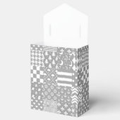 Grijs Wit Gemengde Patchwork Ontwerp Bedankdoosjes (Geopend)