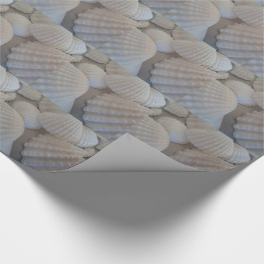 Grijs Wit, Seashells, Zee Shell Summer Beach Love Cadeaupapier (Hoek)