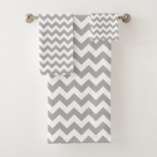Grijs zigzag, Grijs Chevron, Geometrisch Patroon Bad Handdoek (Insitu)