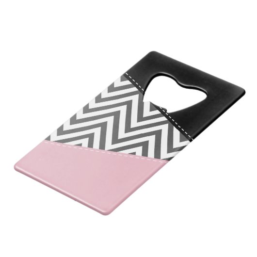 Grijs zigzag, Grijze Chevron, Zigzag Pattern, Roze Kredietkaart Flessenopener (Voorkant Gekanteld)