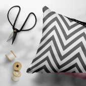 Grijs zigzag, Grijze Chevron, Zigzag Pattern, Roze Kussensloop