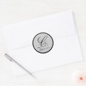 GRIJS ZWART MONOGRAMMED BRUILOFT GUNST RONDE STICKER (Envelop)