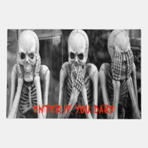 Grijsige Grappige Skeletten Halloween Deurmat