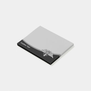 Grijze arend met twee koppen post-it® notes