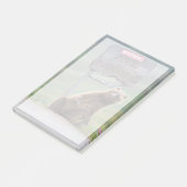 Grijze beer speelt met bord post-it® notes (Schuin)