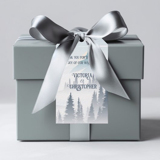 Grijze berg mist bos wildernis winter bruiloft cadeaulabel