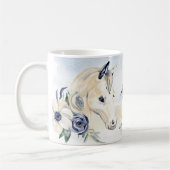 Grijze blauwe paard met bloemen gepersonaliseerde koffiemok (Links)